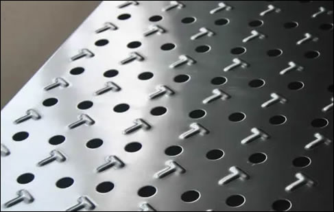 T chequer plate and round hole perforated sheet for walkway vent and draining floor