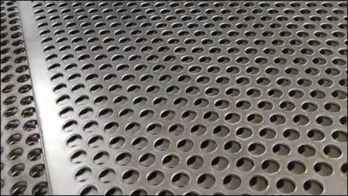 Stainless steel 304L perforated plates in staggered round holes for filter cylinder production