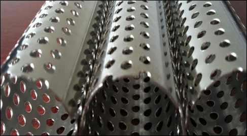 Sand control screen tube of stainless steel perforated round mesh plate